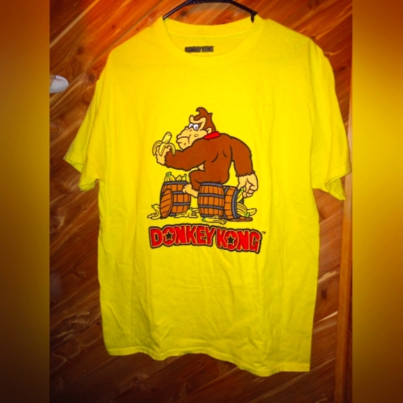 Donkey Kong Classic Vintage Nintendo Graphic Tshirt Mens size Large - Picture 2 of 5
